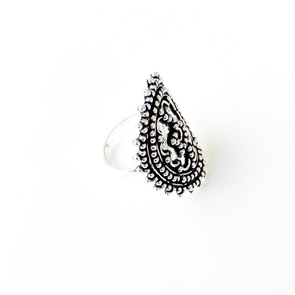 Anthropologie Large Tibetan Silver Statement Ring - Picture 7 of 15